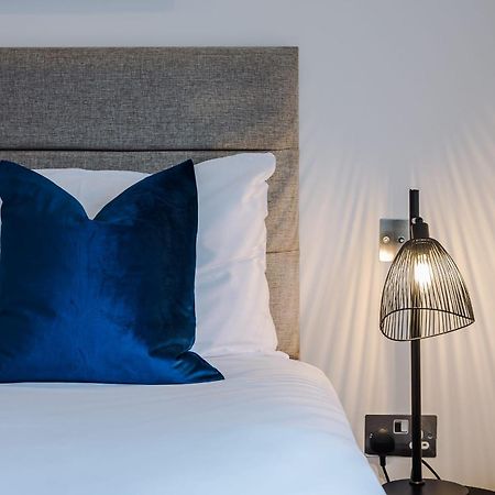 Host & Stay - The Waterfront Hideaway Liverpool Exteriör bild